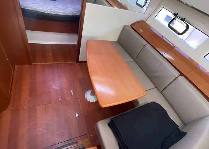 Nuit Inoubliable Sur Un Bateau Linge Et Menage Inclus Botel La Rochelle (Charente-Maritime)